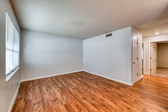 601 Mimi Ln in Little Rock, AR - Building Photo - Building Photo