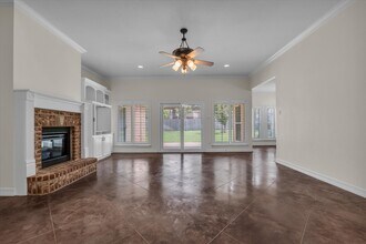 1208 Heritage Way Dr in Waco, TX - Building Photo - Building Photo