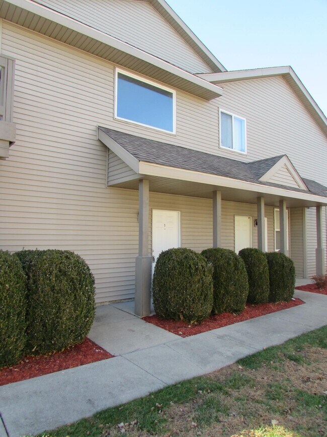 10425 Marblewing Rd Rentals in Roscoe, IL