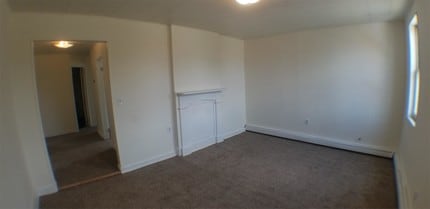 408 24th St-Unit -3 in Watervliet, NY - Foto de edificio - Building Photo