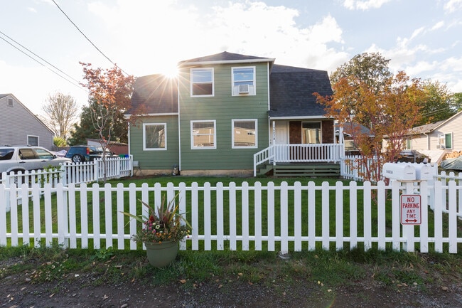 property at 14603 SE Arista Dr