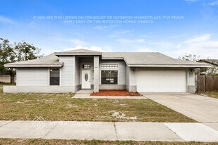 842 Lighthouse Cove in Sanford, FL - Building Photo