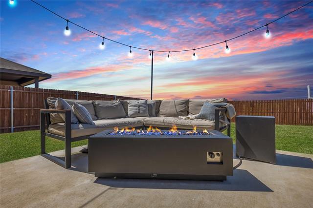1721 Hulen Park Trl in Alvarado, TX - Building Photo - Building Photo
