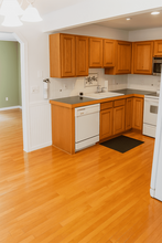 2171 Oaknoll St in Auburn Hills, MI - Building Photo - Building Photo