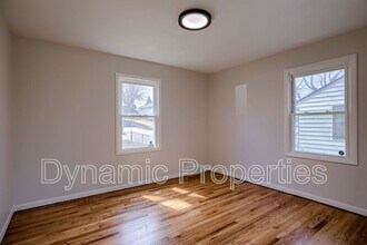 3934 Monroe St in Omaha, NE - Building Photo - Building Photo