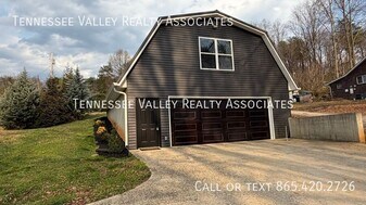 1816 Andes Rd in Knoxville, TN - Building Photo