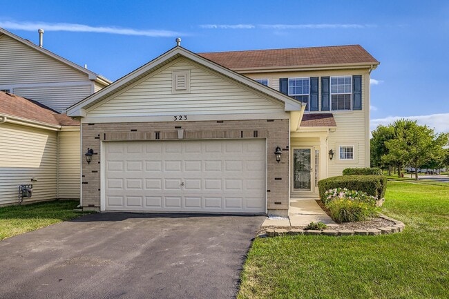 323 Norwell Ln in Round Lake, IL - Building Photo - Building Photo