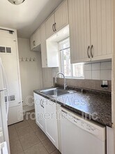 4262 Ingraham St in San Diego, CA - Building Photo - Building Photo