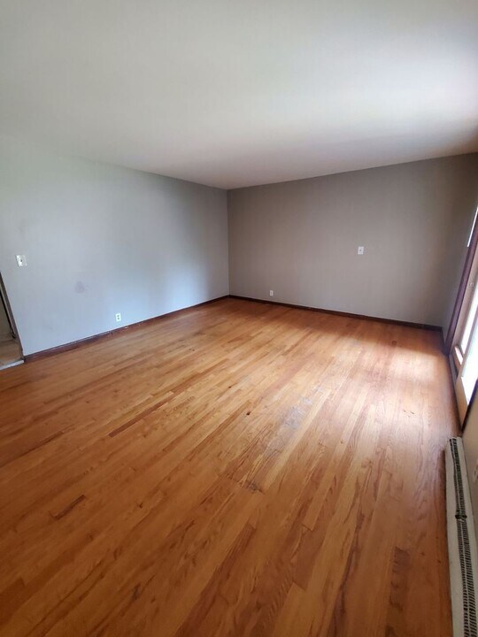 4651 N 36th St in Milwaukee, WI - Building Photo