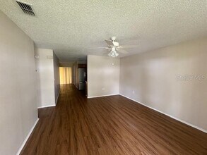 4528 Ballentine Ct in Lakeland, FL - Foto de edificio - Building Photo