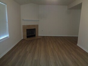 21407 Forest Colony Dr in Porter, TX - Building Photo - Building Photo