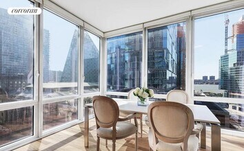 10 W End Ave in New York, NY - Building Photo - Building Photo