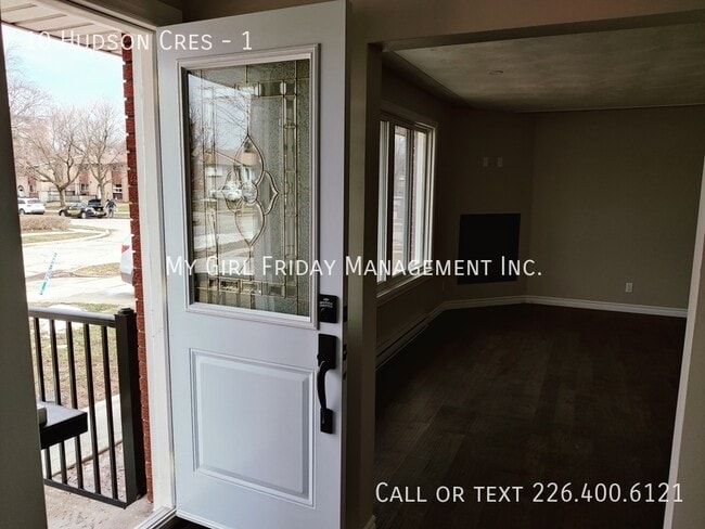 property at 10 Hudson Crescent