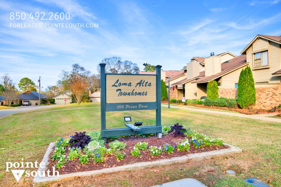 200 Parma Dr in Daphne, AL - Building Photo