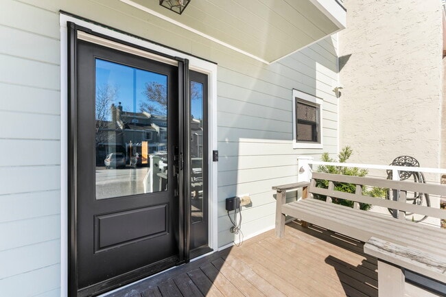 706 Nora Ln in Mount Pleasant, SC - Building Photo - Building Photo