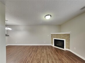 20 Fieldview Ln in Covington, GA - Foto de edificio - Building Photo