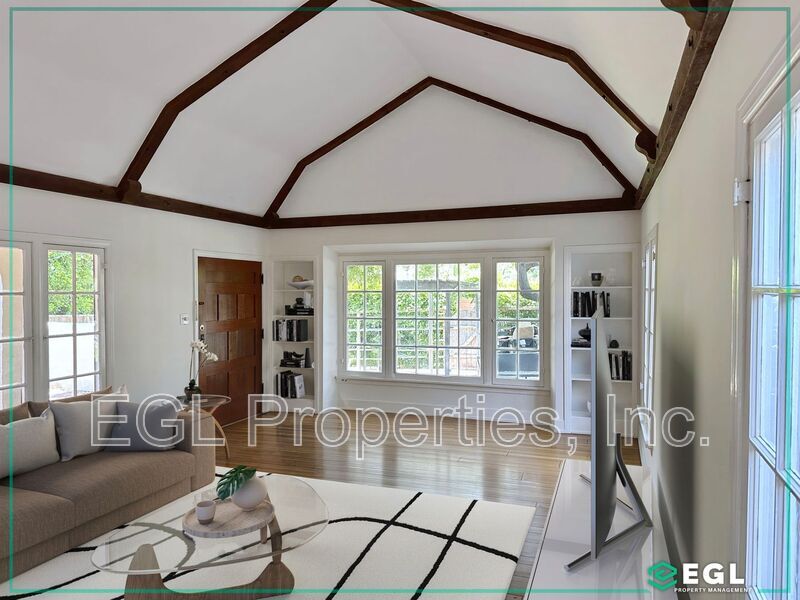 1612 N Genesee Ave in Los Angeles, CA - Building Photo