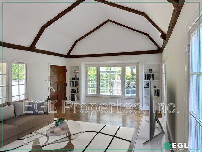 property at 1612 N Genesee Ave