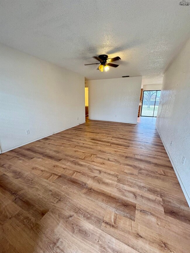 4644 Fairway Blvd in Wichita Falls, TX - Building Photo - Building Photo