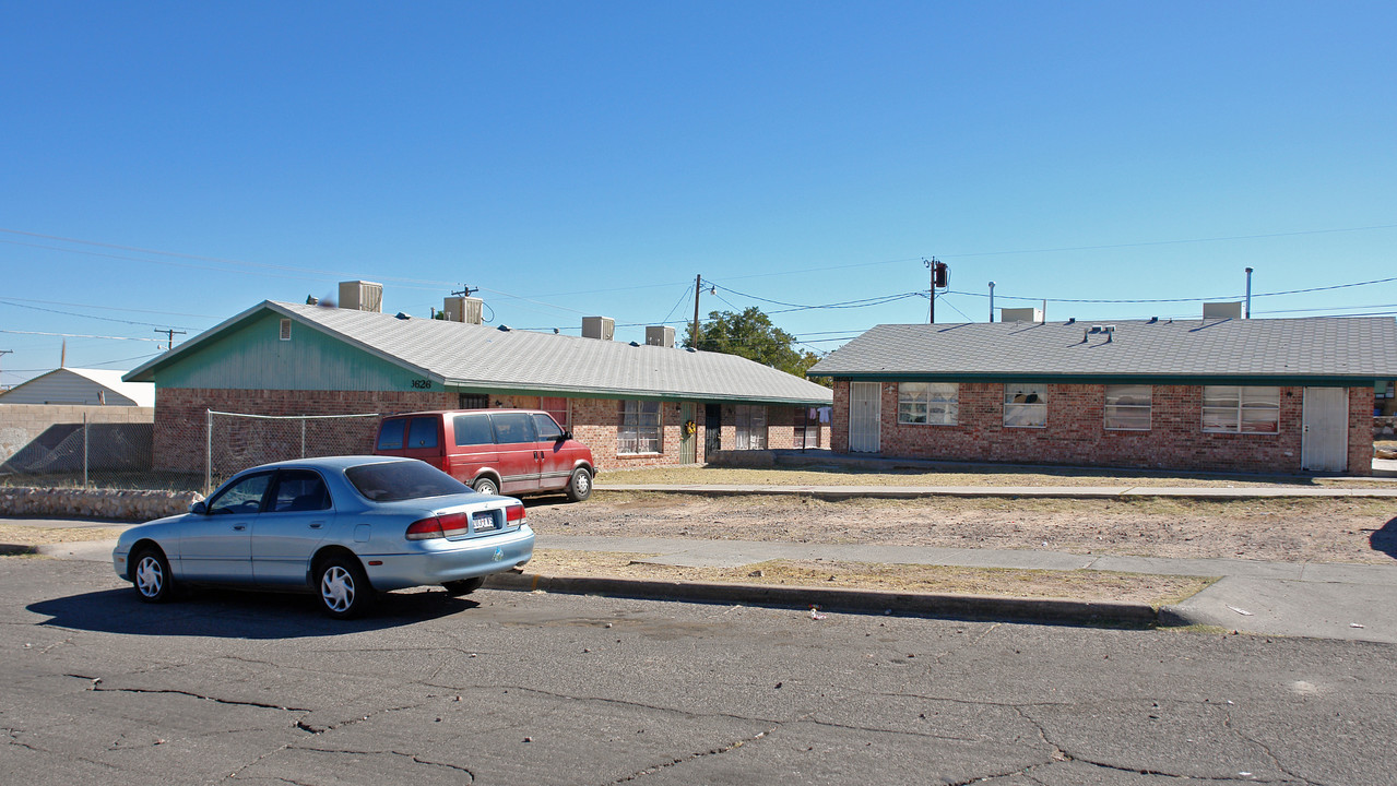 3616-3626 Lincoln Ave in El Paso, TX - Building Photo