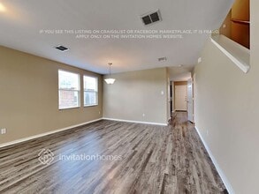 805 Honey Hollow Dr in Arlington, TX - Foto de edificio - Building Photo