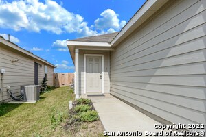 13723 Bucket Way in San Antonio, TX - Building Photo - Building Photo