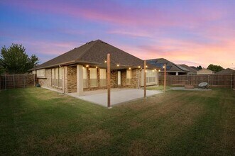 4802 Oakview Dr in Mansfield, TX - Building Photo - Building Photo
