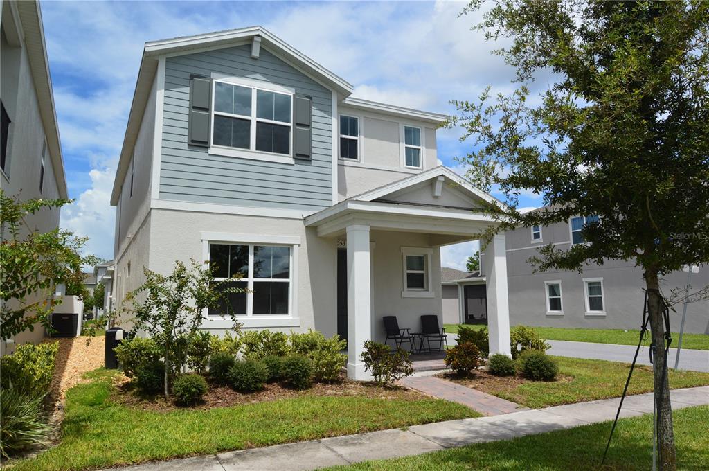 16053 Micelli Dr in Winter Garden, FL - Foto de edificio