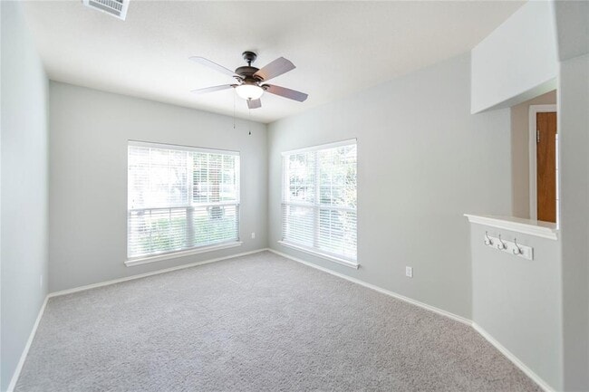 11221 Old Quarry Rd in Austin, TX - Building Photo - Building Photo