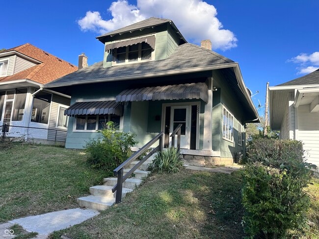 property at 1825 Holloway Ave