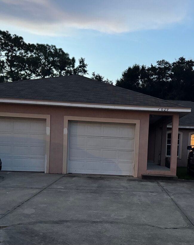 1029 Fox Lake Dr, Unit 1029