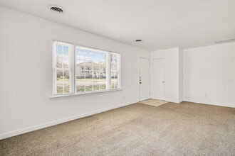 132 N Elm Ave in Highland Springs, VA - Building Photo - Building Photo