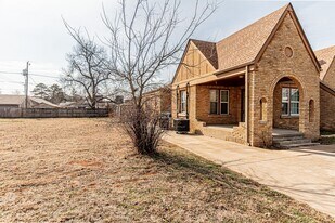 136 NE 16th St in Oklahoma City, OK - Building Photo