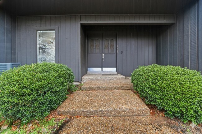 3226 Poe Dr in Montgomery, TX - Building Photo - Building Photo