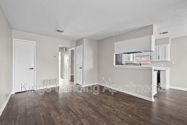 property at 306 Kings Way Dr