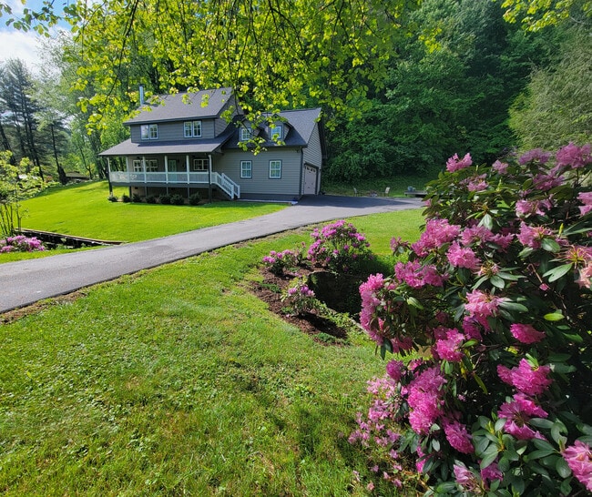 property at 144 Golf Course Rd