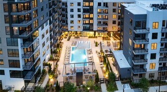 200 Nerem St NW in Atlanta, GA - Building Photo
