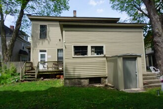 717 W Lovell St in Kalamazoo, MI - Building Photo - Building Photo