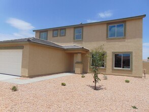 806 W Caroline St in Coolidge, AZ - Foto de edificio - Building Photo
