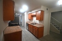9419 Fondren Rd photo'