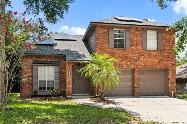 property at 1509 Red Oak Ct
