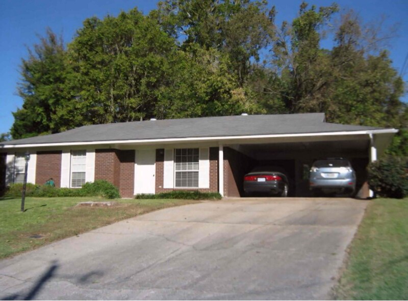 212 Signal Hill Dr in Vicksburg, MS - Building Photo