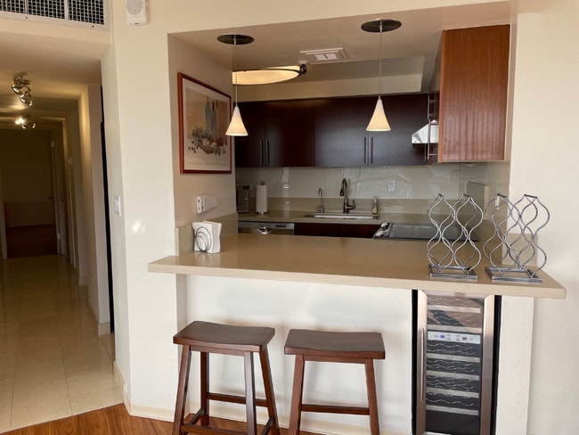 2499 Kapiolani Blvd in Honolulu, HI - Building Photo - Building Photo