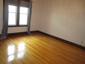 216 Ingleside Ave in Worcester, MA - Building Photo - Building Photo