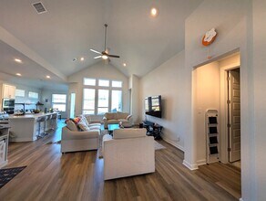 20716 Jordyn Sterling St in Manor, TX - Building Photo - Building Photo