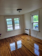 734 Riverside Dr in Johnson City, NY - Building Photo - Building Photo