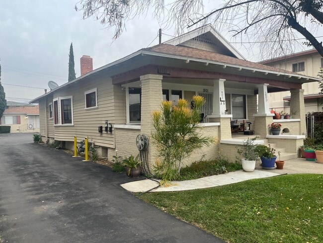 1801 Vine St in Alhambra, CA - Building Photo - Building Photo