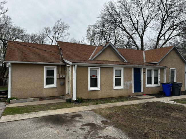 property at 462 N Lincoln St