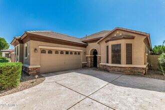 3079 E Ridgewood Ln in Gilbert, AZ - Building Photo - Building Photo