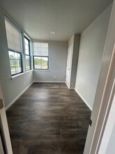 1370 SW Obsidian Ave in Redmond, OR - Building Photo - Building Photo